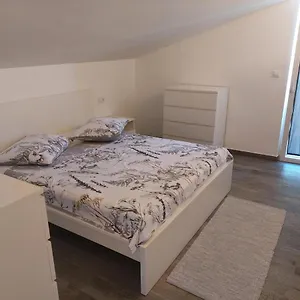 Popovic Apartmán