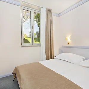 Plavi Plava Laguna Hotell