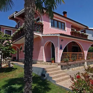 Darinka Apartman